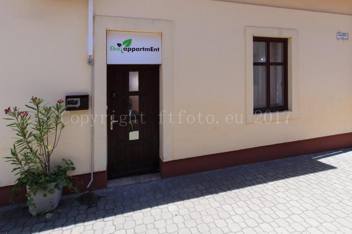Eco-Studio Mosonmagyarovar Exterior photo